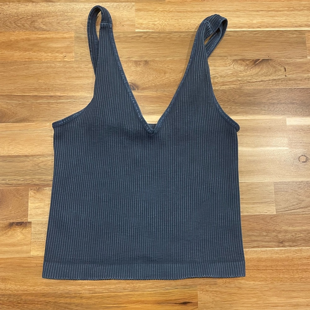 Nikibiki Seamless Plunge V-Neck Ribbed Crop Top Ink Blue